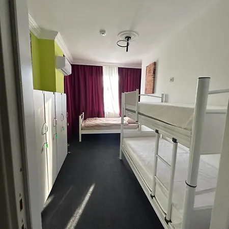 A07 Hostel *